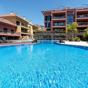  Apartamento Deluxe 4 Bedroom Portugal